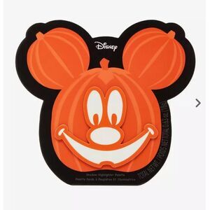 Disney Halloween Mickey Mouse Pumpkin Eyeshadow & Highlighter Palette NEW 🎃